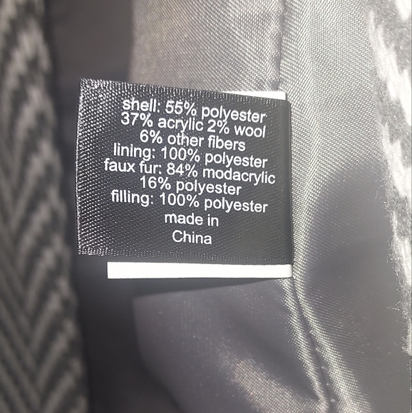 Coat - Picture 6 of 7